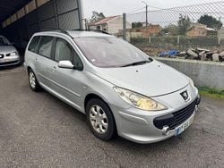 Usado 2005 Peugeot 307 Sedan | € 2.750 (Bom preço)