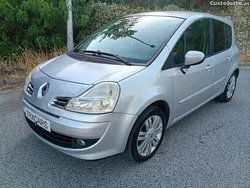 Cinza Usado 2008 Renault Modus Dynamique Monovolume | € 3.499