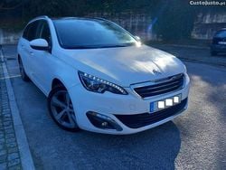 Branco Usado 2014 Peugeot 308 Active Carrinha | € 10.990 (Preço justo)