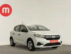 Branco Usado 2024 Dacia Sandero Citadino | € 16.999 (Preço justo)