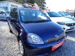 Azul Usado 1999 Toyota Yaris | € 3.765
