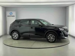 Preto Usado 2023 Peugeot e-2008 Active SUV | € 25.490 (Preço justo)