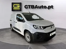 Branco Usado 2024 Citroën Berlingo Monovolume | € 22.900 (Preço elevado)