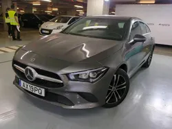 Cinza Usado 2023 Mercedes CLA250 Shooting Brake Style Carrinha | € 36.100
