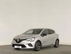 Cinzento platina Usado 2023 Renault Clio V Techno Citadino | € 17.490 (Preço justo)