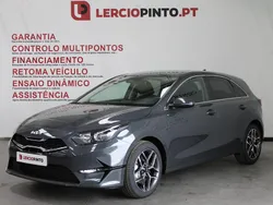 Cinzento Novo 2025 Kia Ceed Sedan | € 23.950 (Preço elevado)
