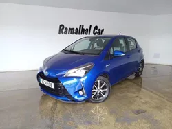 Azul Usado 2018 Toyota Yaris Hybrid | € 16.900 (Bom preço)
