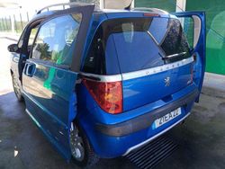 Usado 2007 Peugeot 1007 Citadino | € 3.250