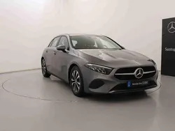 Outro Usado 2023 Mercedes A200 Sedan | € 31.990