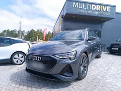 Cinza Usado 2022 Audi e-tron S-Line SUV | € 43.500 (Bom preço)