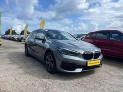 Cinza Usado 2023 BMW 116 Sport Line Citadino | € 25.190 (Preço justo)