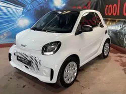Branco Usado 2023 Smart ForTwo Electric Drive Citadino | € 17.900 (Preço elevado)