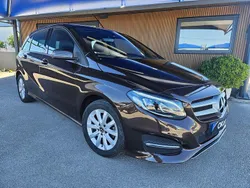 Castanho Usado 2017 Mercedes B180 Urban Monovolume | € 17.500 (Preço justo)