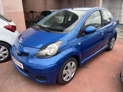 Azul Usado 2009 Toyota Aygo Citadino | € 5.490 (Preço justo)