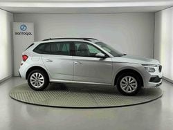 Cinzento Usado 2025 Skoda Kamiq SUV | € 22.990 (Preço justo)