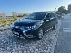 Usado 2018 Mitsubishi Outlander P-HEV Instyle Sedan | € 11.900