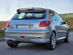 Cinzento Usado 2006 Peugeot 206 RC | € 15.999