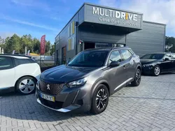 Cinza Usado 2020 Peugeot 2008 Active SUV | € 15.500 (Preço justo)