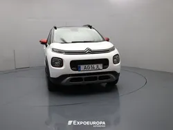 Branco Usado 2021 Citroën C3 PureTech Citadino | € 14.990 (Preço justo)