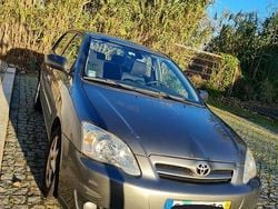 Usado 2005 Toyota Corolla Sedan | € 5.500 (Preço elevado)