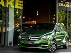 Verde Usado 2017 Mercedes B250e Monovolume | € 15.900 (Caro)