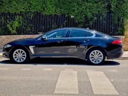 Usado 2015 Jaguar XF Luxury Sedan | € 19.500