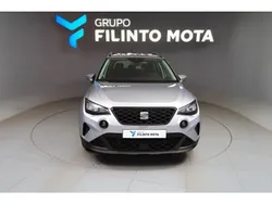 Cinzento Usado 2023 Seat Arona Style SUV | € 14.680 (Bom preço)