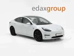 Branco Usado 2019 Tesla Model 3 Performance Sedan | € 28.990 (Preço justo)