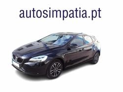 Preto Usado 2019 Volvo V40 Carrinha | € 18.950 (Preço justo)
