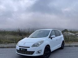 Usado 2010 Renault Grand Scénic III Monovolume | € 5.290 (Bom preço)