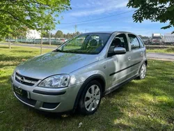 Cinzento Usado 2006 Opel Corsa | € 4.500 (Preço justo)