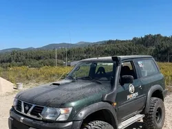 Verde Usado 2001 Nissan Patrol SUV | € 9.000