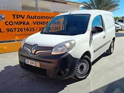 Branco Usado 2019 Renault Kangoo Business Monovolume | € 11.950 (Preço justo)