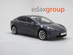 Cinzento Usado 2019 Tesla Model 3 Long Range Sedan | € 22.990 (Bom preço)