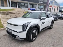 Bege Usado 2023 Kia EV9 First Edition SUV | € 70.990