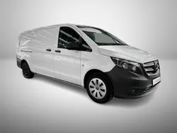 Branco Usado 2021 Mercedes Vito Monovolume | € 19.990