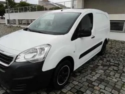 Branco Usado 2015 Peugeot Partner Monovolume | € 7.790 (Bom preço)