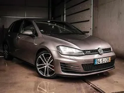 Cinzento Usado 2016 VW Golf VII GTD Citadino | € 19.950 (Bom preço)