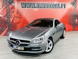 Cinza Usado 2011 Mercedes SLK200 Cabrios | € 22.900