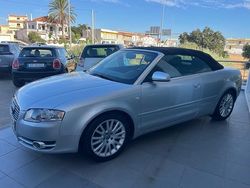 Cinzento Usado 2007 Audi A4 | € 12.900