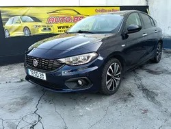 Azul Usado 2016 Fiat Tipo Lounge Carrinha | € 10.750 (Caro)