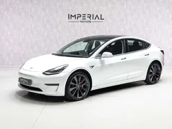 Branco Usado 2019 Tesla Model 3 Performance Sedan | € 28.950 (Preço justo)