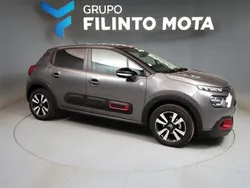 Cinzento Usado 2022 Citroën C3 PureTech Citadino | € 12.390 (Preço justo)