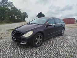 Preto Usado 2006 Mercedes R320 Monovolume | € 10.500