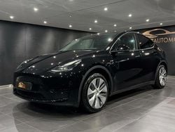 Preto Usado 2024 Tesla Model Y Standard Range SUV | € 33.990 (Bom preço)