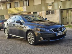 Cinza Usado 2008 Lexus IS220 Luxury Line Sedan | € 7.900