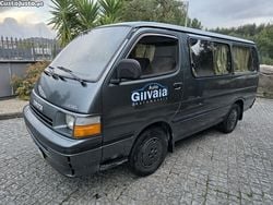 Cinza Usado 1991 Toyota HiAce Monovolume | € 8.980