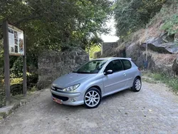 Cinzento Usado 2005 Peugeot 206 | € 4.500 (Preço justo)