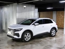 Branco Usado 2023 Audi Q4 e-tron SUV | € 34.900 (Preço justo)