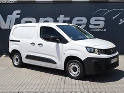 Branco Usado 2019 Peugeot Partner Style Van | € 12.980 (Preço justo)